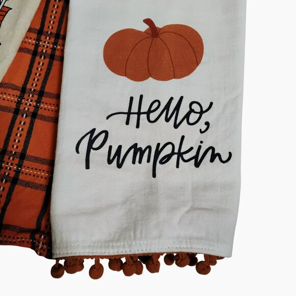 Set Of 3 Halloween Kitchen Towels - Haunted House, Hello Pumpkin, Orange Black - Picture 4 of 4